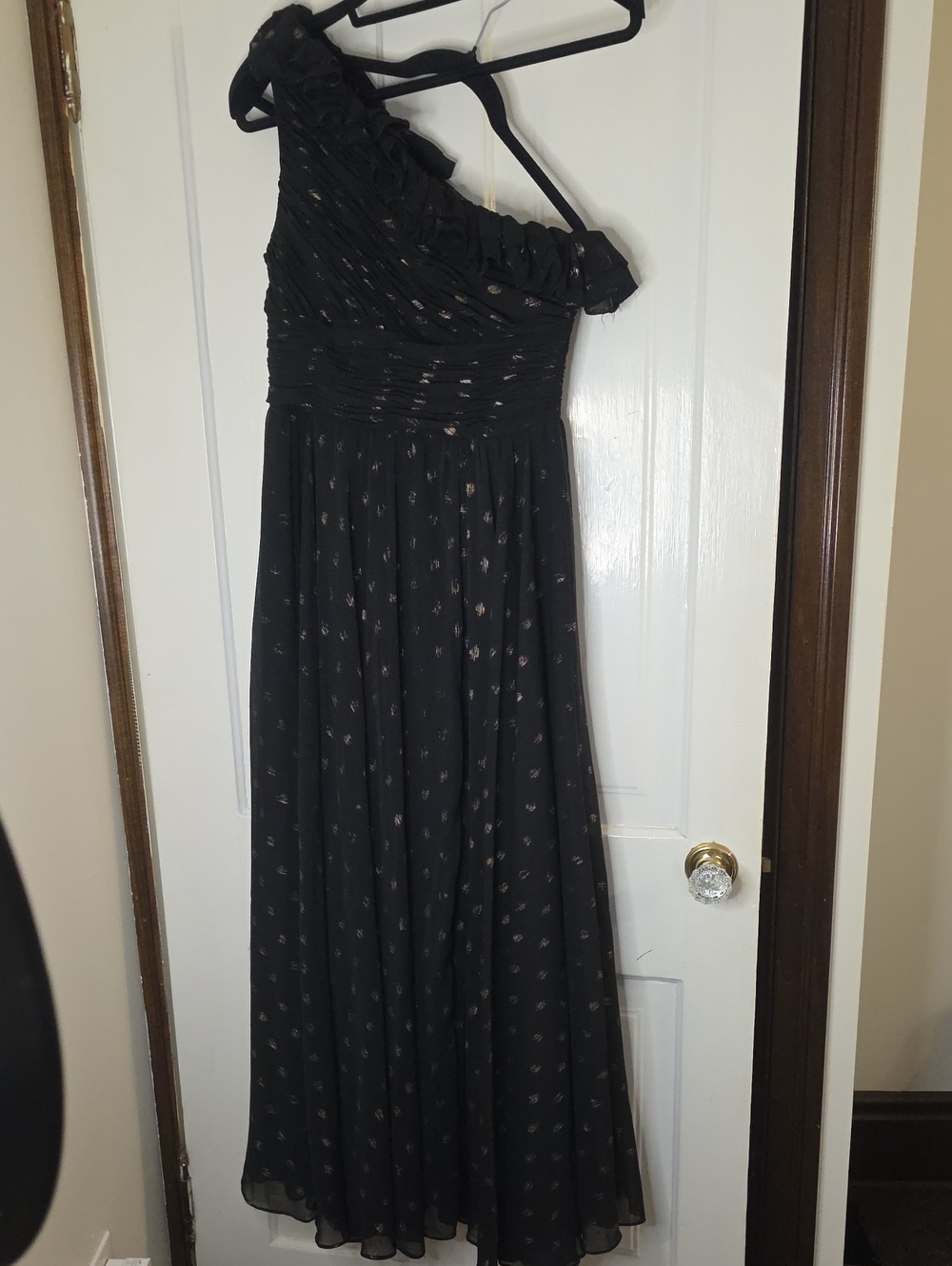 Mac Duggal Black One-Shoulder Evening Gown with Subtle Gold Dots